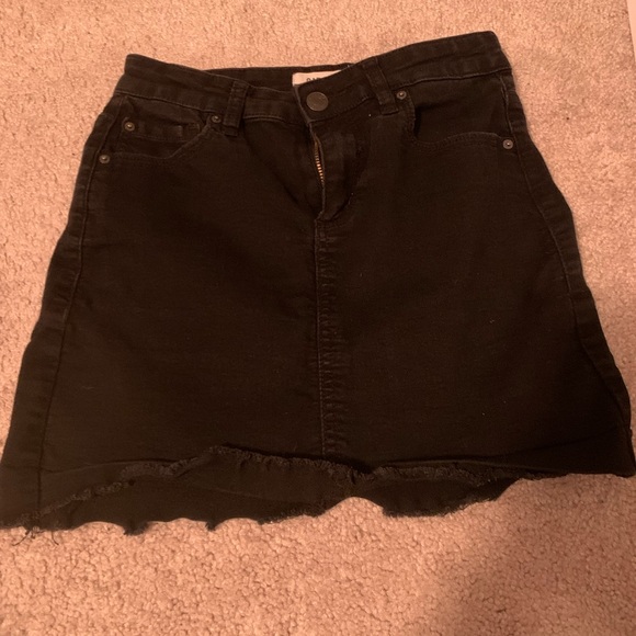 Garage black stretchy jean skirt - Picture 6 of 6